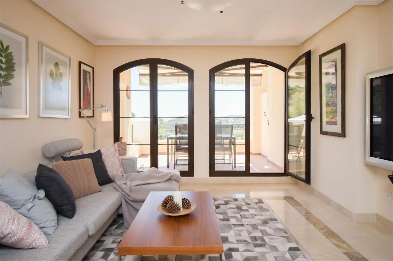 Los Arqueros Las Jacarandas Benahavis Apartment