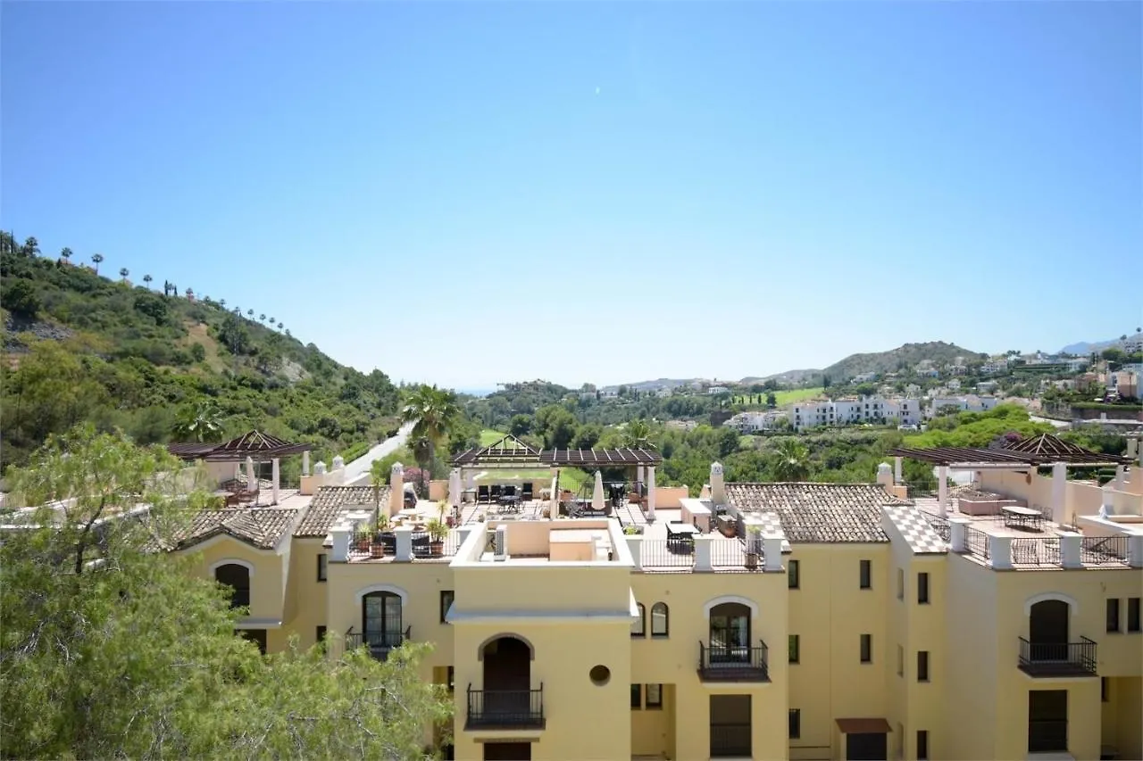 Apartment Los Arqueros Las Jacarandas Benahavis Spain