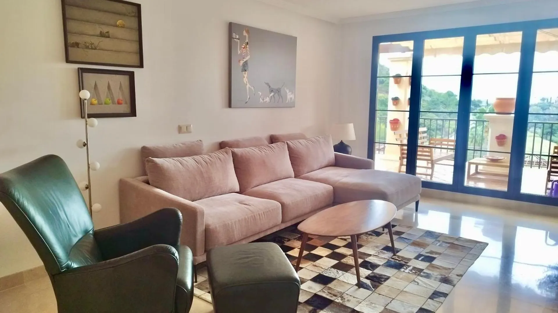Apartment Los Arqueros Las Jacarandas Benahavis Spain